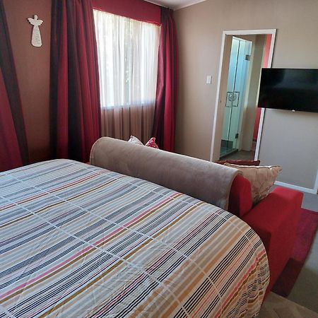 Bed And Breakfast Happy Home Taupo Accommodation Εξωτερικό φωτογραφία