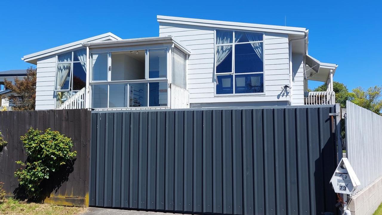 Bed And Breakfast Happy Home Taupo Accommodation Εξωτερικό φωτογραφία