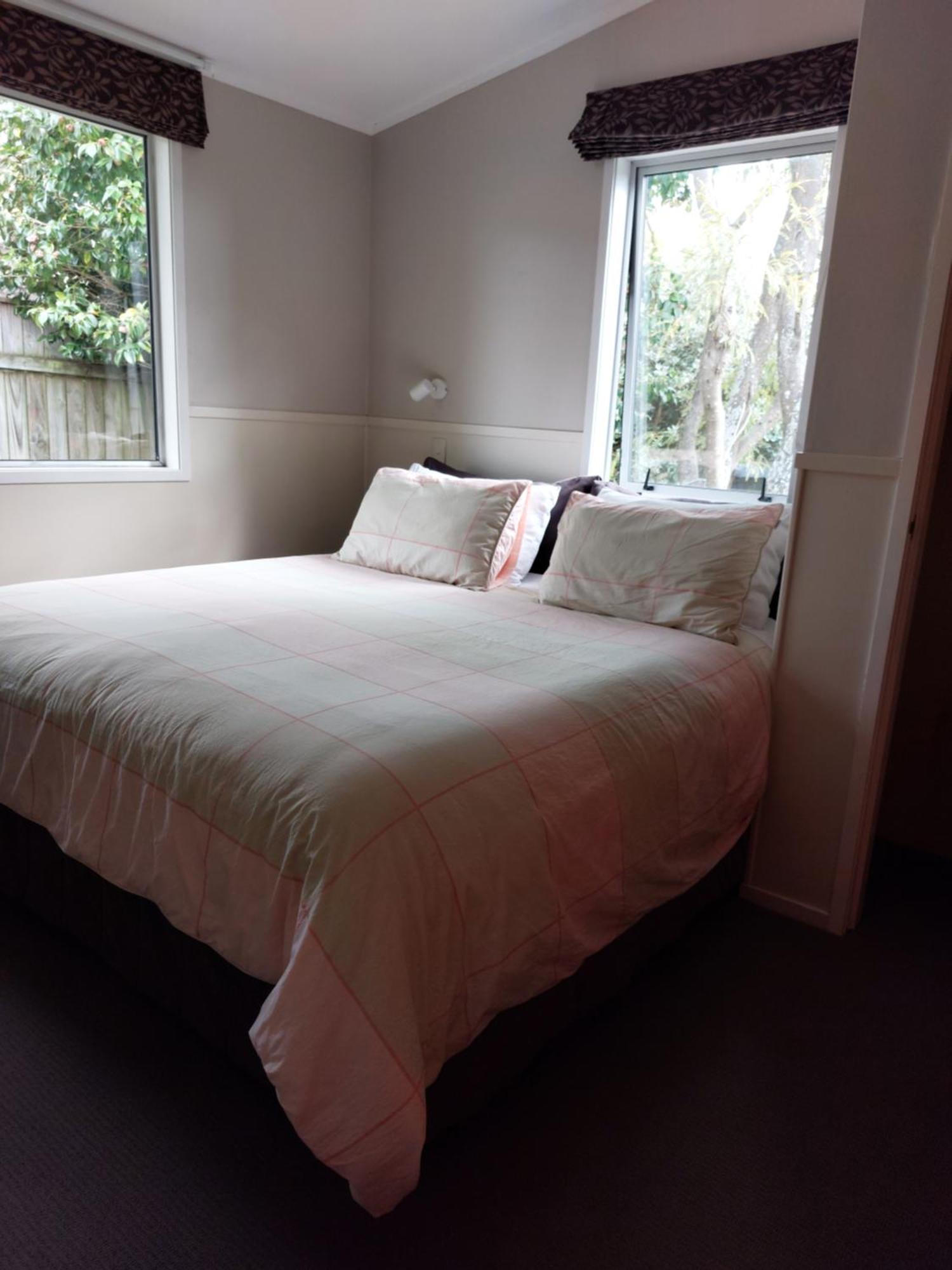 Bed And Breakfast Happy Home Taupo Accommodation Εξωτερικό φωτογραφία