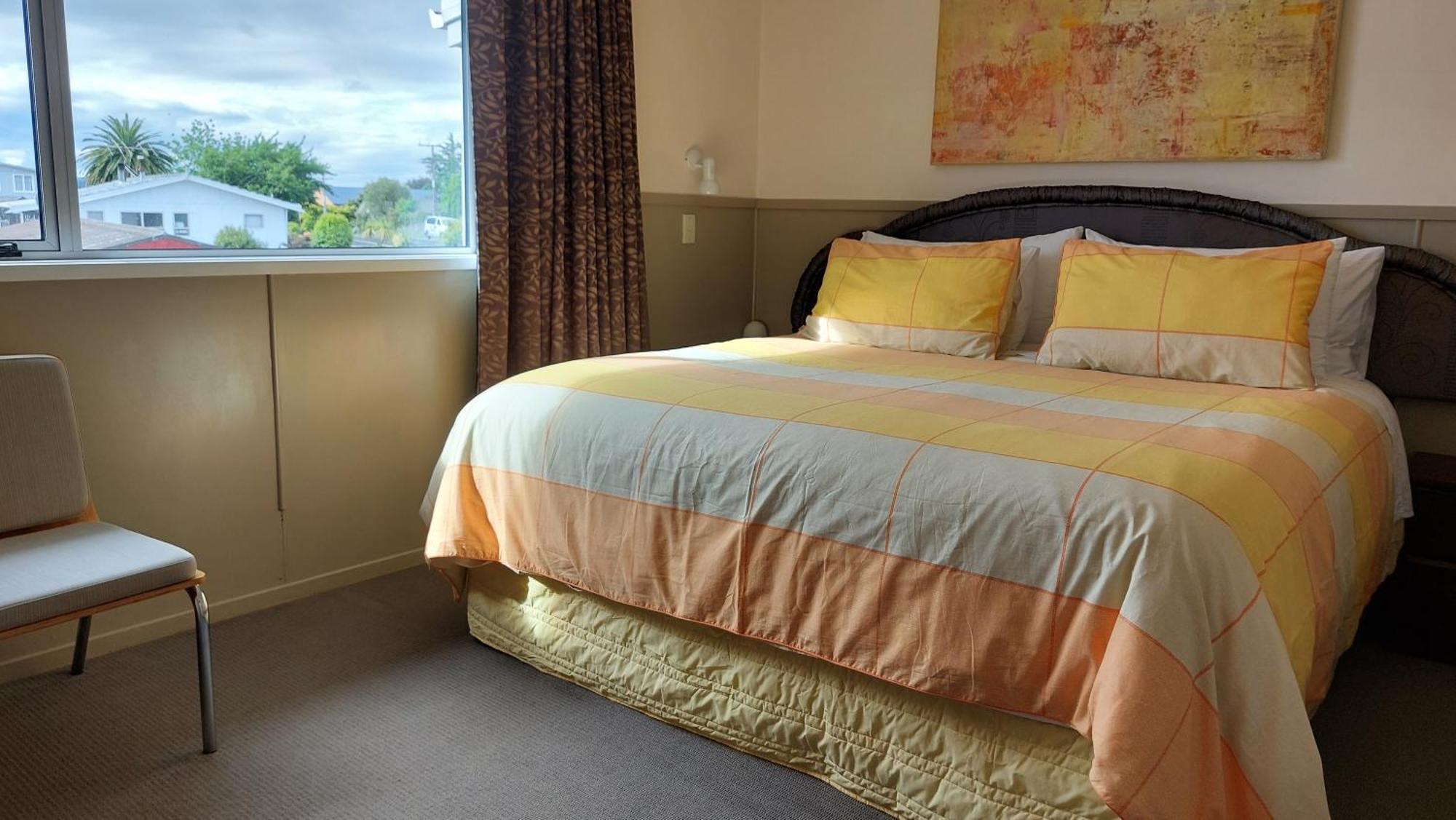 Bed And Breakfast Happy Home Taupo Accommodation Εξωτερικό φωτογραφία