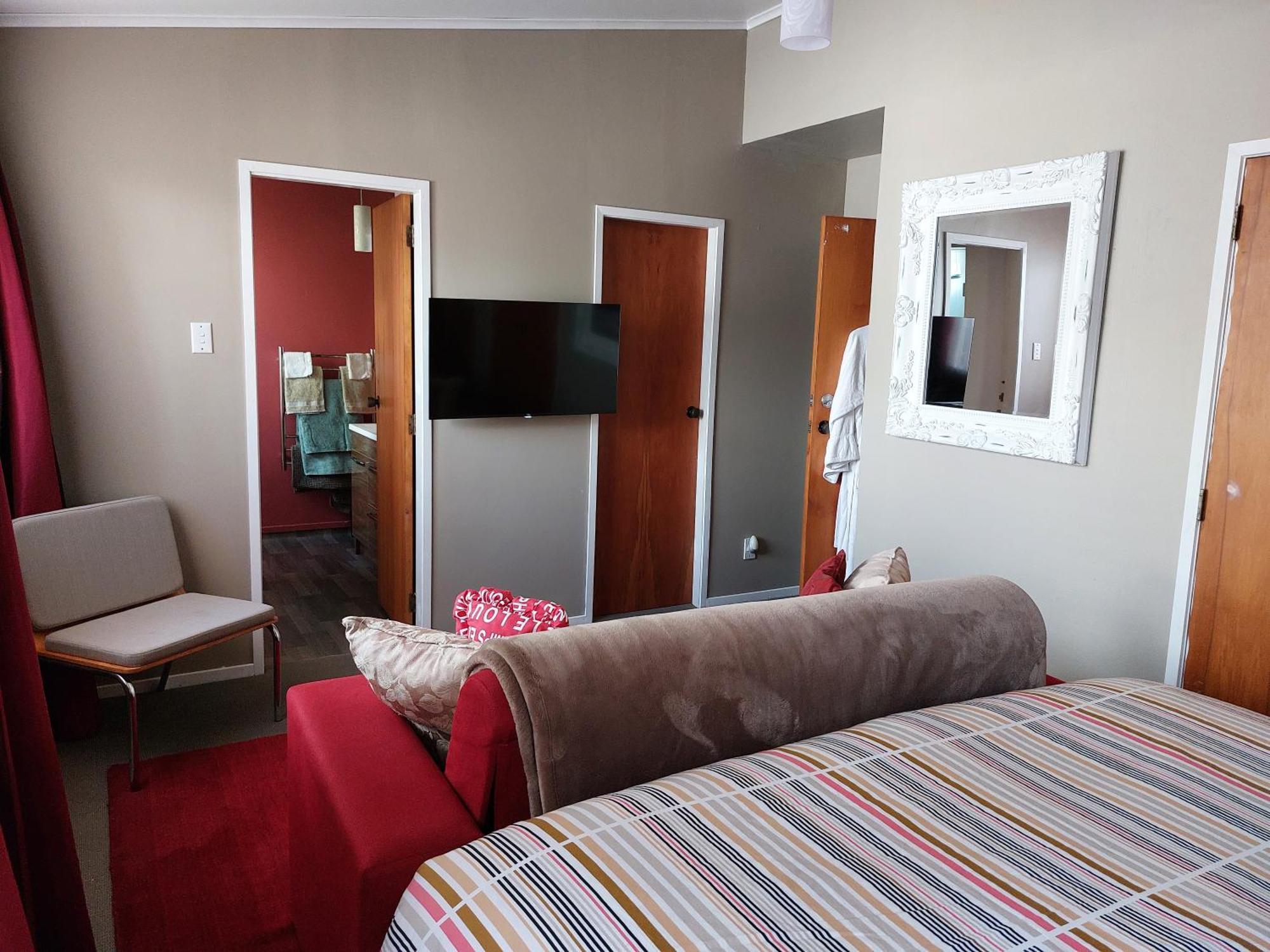 Bed And Breakfast Happy Home Taupo Accommodation Εξωτερικό φωτογραφία