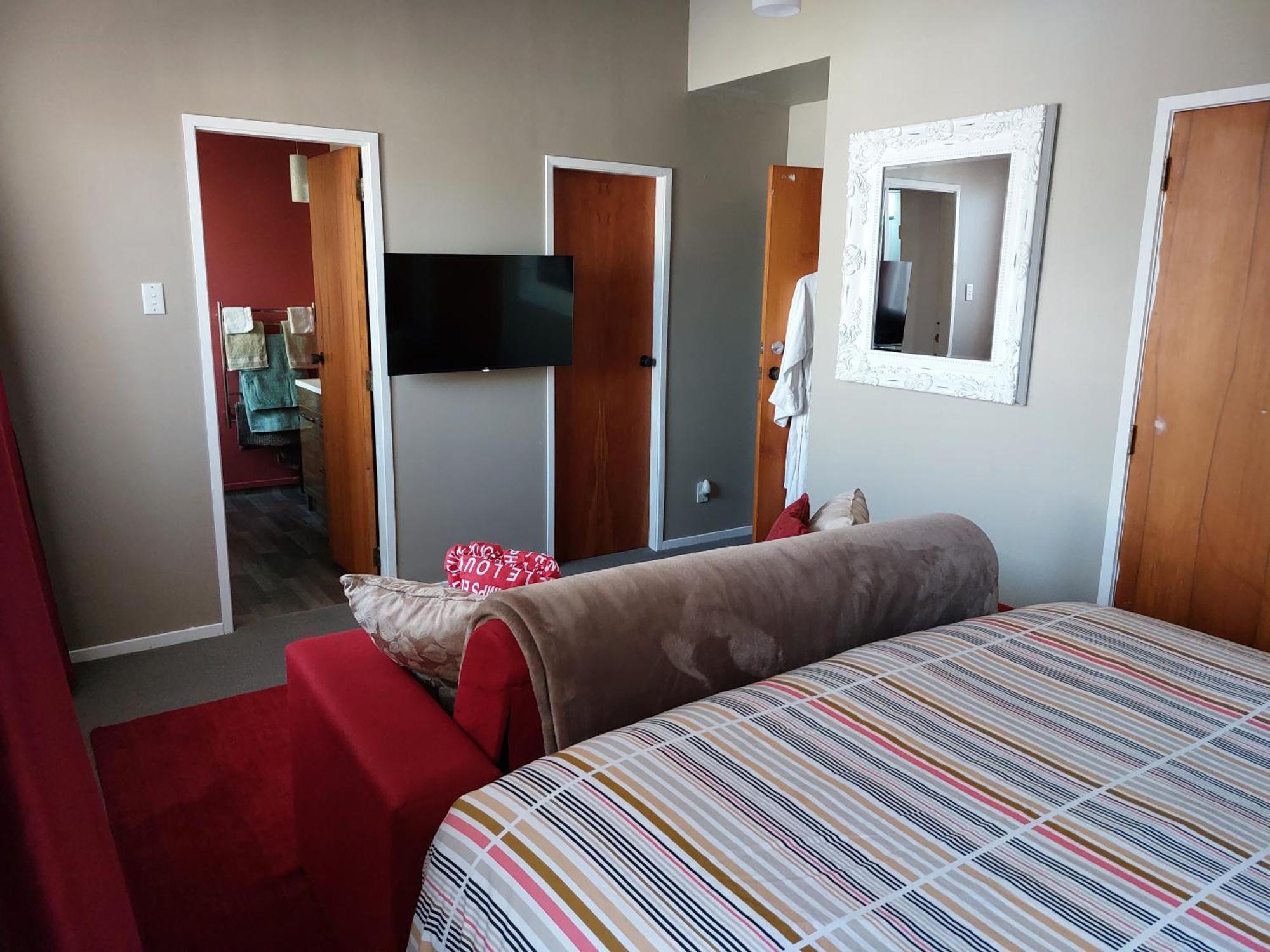 Bed And Breakfast Happy Home Taupo Accommodation Εξωτερικό φωτογραφία